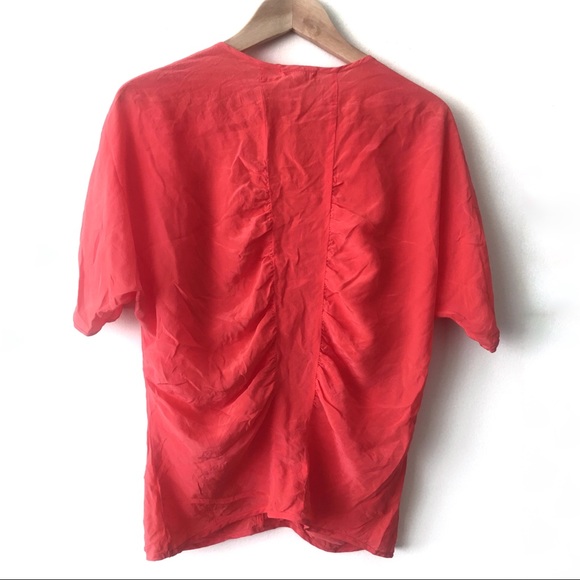 [SOLD] Silence + Noise 100% Silk Oversized Blouse - Picture 3 of 5